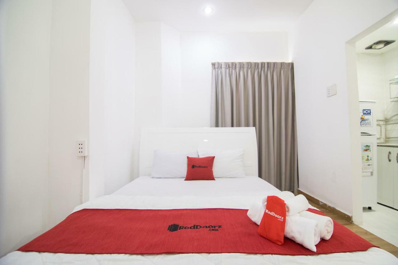 Reddoorz Plus Near Tan Dinh Market Ho Chi Minh-staden Exteriör bild